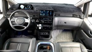 Hyundai Staria 9-Seater 2022 года из Южной Кореи