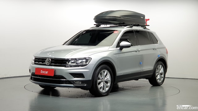 Volkswagen Tiguan 2.0 TDI Premium 2019 года из Кореи