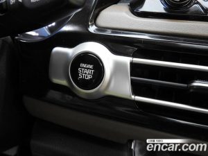Kia Seltos Бензин 1.6 Turbo 2WD 2020 года из Южной Кореи