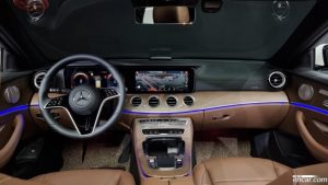 Mercedes-Benz E-Class E220d 4MATIC Exclusive 2022 года из Южной Кореи