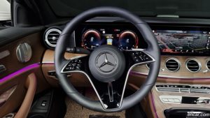 Mercedes-Benz E-Class E220d 4MATIC Exclusive 2022 года из Южной Кореи