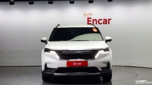 Kia Carnival Бензин 7-Seater Signature 2023 года из Южной Кореи