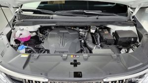 Kia Carnival Бензин 7-Seater Signature 2023 года из Южной Кореи