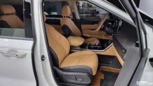 Kia Carnival Бензин 7-Seater Signature 2023 года из Южной Кореи