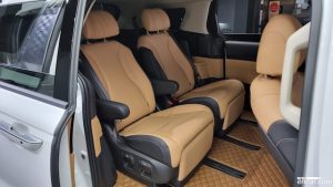 Kia Carnival Бензин 7-Seater Signature 2023 года из Южной Кореи