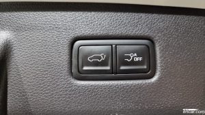Kia Carnival Бензин 7-Seater Signature 2023 года из Южной Кореи