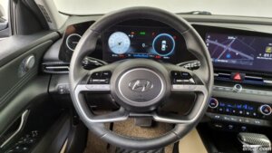 Hyundai AVANTE 1.6 2021 года из Южной Кореи