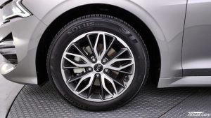 Kia K5 2.0 2020 года из Южной Кореи