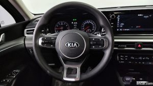 Kia K5 2.0 2020 года из Южной Кореи