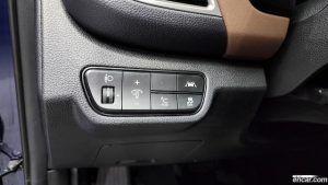 Kia Seltos Бензин 1.6 Turbo 2WD 2023 года из Южной Кореи
