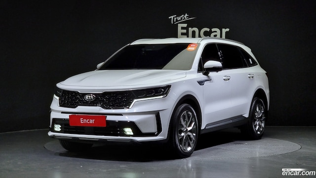 Kia Sorento Дизель 2.2 2WD 2021 года из Кореи