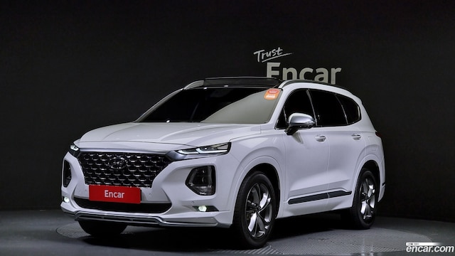 Hyundai Santafe Бензин 2.0T 2WD 2020 года из Кореи