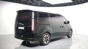 Hyundai Staria 4WD 7-Seater 2022 года из Южной Кореи