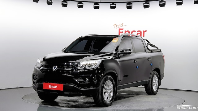 Ssangyong Rexton Дизель 2.2 2WD 2019 года из Кореи