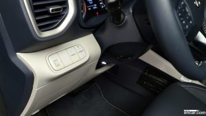 Hyundai Venue 1.6 Flux 2021 года из Южной Кореи