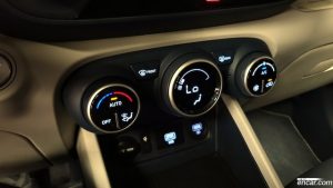 Hyundai Venue 1.6 Flux 2021 года из Южной Кореи