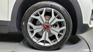 Kia Seltos Бензин 1.6 Turbo 2WD 2020 года из Южной Кореи