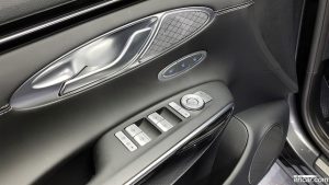 Genesis GV70 2.2 Дизель 2WD 2022 года из Южной Кореи