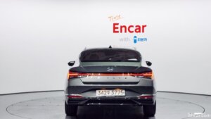 Hyundai AVANTE 1.6 2021 года из Южной Кореи