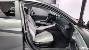 Hyundai AVANTE 1.6 2021 года из Южной Кореи