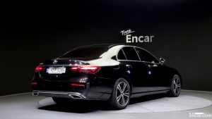 Mercedes-Benz E-Class E250 Avantgarde 2021 года из Южной Кореи