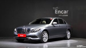 Mercedes-Benz E-Class E300 4MATIC Exclusive 2020 года из Южной Кореи