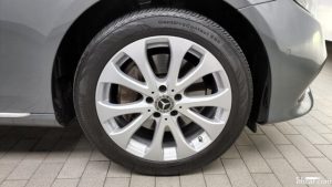 Mercedes-Benz E-Class E300 4MATIC Exclusive 2020 года из Южной Кореи