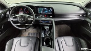 Hyundai AVANTE 1.6 2021 года из Южной Кореи