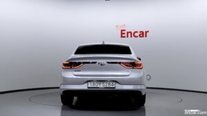 Renault-Korea(Samsung) SM6 2.0 GDe SE 2020 года из Южной Кореи