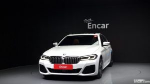 BMW 5-Series 520i M Sport 2021 года из Южной Кореи