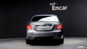 Mercedes-Benz E-Class E250 Avantgarde 2020 года из Южной Кореи