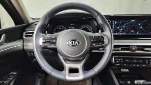 Kia K5 2.0 2020 года из Южной Кореи