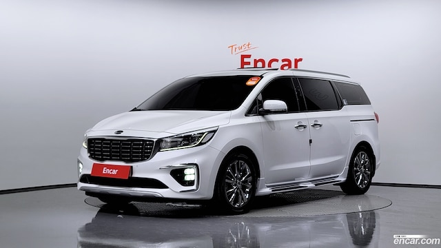 Kia Carnival 9-Seater Prestige 2019 года из Кореи
