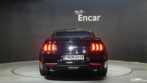 Ford Mustang Coupe 2021 года из Южной Кореи