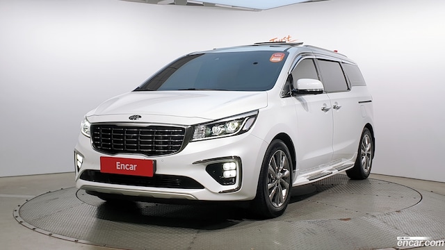Kia Carnival 7-Seater Limousine 2020 года из Кореи