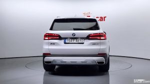 BMW X5 xDrive 40i xLine 2022 года из Южной Кореи