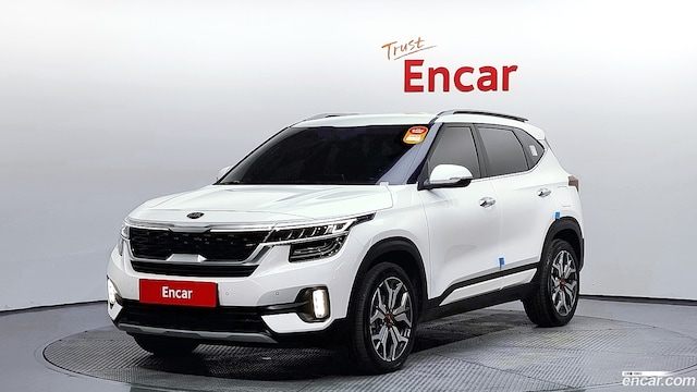 Kia Seltos Дизель 1.6 2WD 2021 года из Кореи