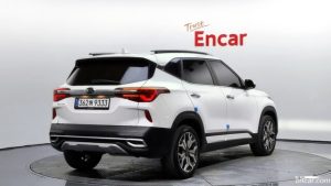 Kia Seltos Дизель 1.6 2WD 2021 года из Южной Кореи