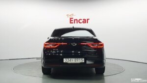 Renault-Korea(Samsung) SM6 2.0 GDe LE 2020 года из Южной Кореи
