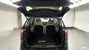 Kia Carnival 7-Seater Noblesse 2022 года из Южной Кореи