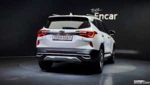 Kia Seltos Дизель 1.6 2WD 2020 года из Южной Кореи