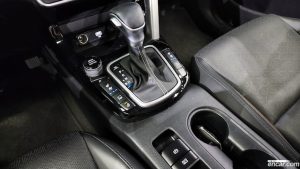 Kia Seltos Дизель 1.6 2WD 2020 года из Южной Кореи
