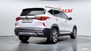 Kia Seltos Бензин 1.6 Turbo 2WD 2020 года из Южной Кореи