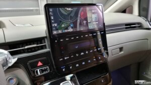 Hyundai Staria 4WD 9-Seater 2022 года из Южной Кореи