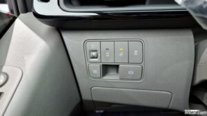 Hyundai Staria 4WD 9-Seater 2022 года из Южной Кореи