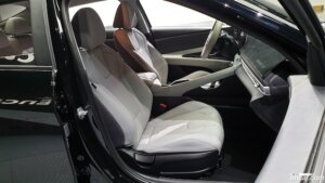 Hyundai AVANTE 1.6 2022 года из Южной Кореи