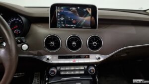 Kia Stinger 2.2 Дизель AWD 2019 года из Южной Кореи