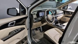 Kia Carnival Бензин 9-Seater Noblesse 2023 года из Южной Кореи