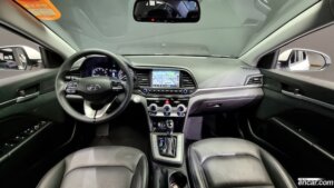 Hyundai AVANTE 1.6 2020 года из Южной Кореи