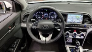Hyundai AVANTE 1.6 2020 года из Южной Кореи